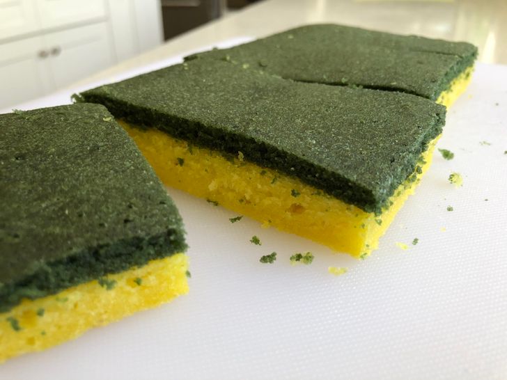 17 Run-of-the-Mill Everyday Items That Look Like Something They Are Not